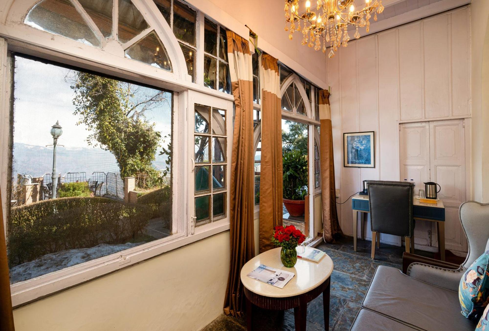 Grand View Hotel Dalhousie Ngoại thất bức ảnh
