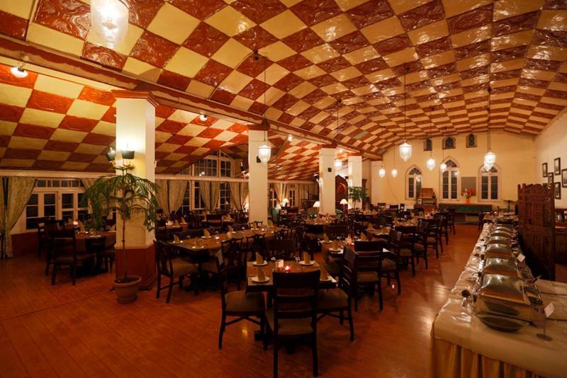 Grand View Hotel Dalhousie Ngoại thất bức ảnh